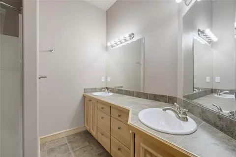 Bath - 89 Spring Tree Rd, Great Falls, MT 59404 photo 4 of 4