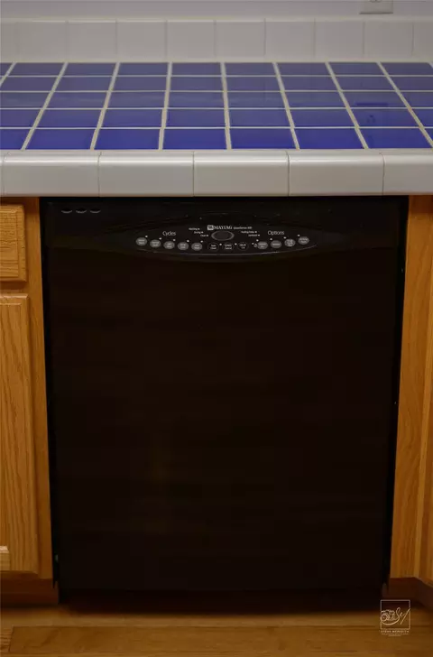 Kitchen - 151 Sand Piper Loop, Helena, MT 59602 photo 6 of 8