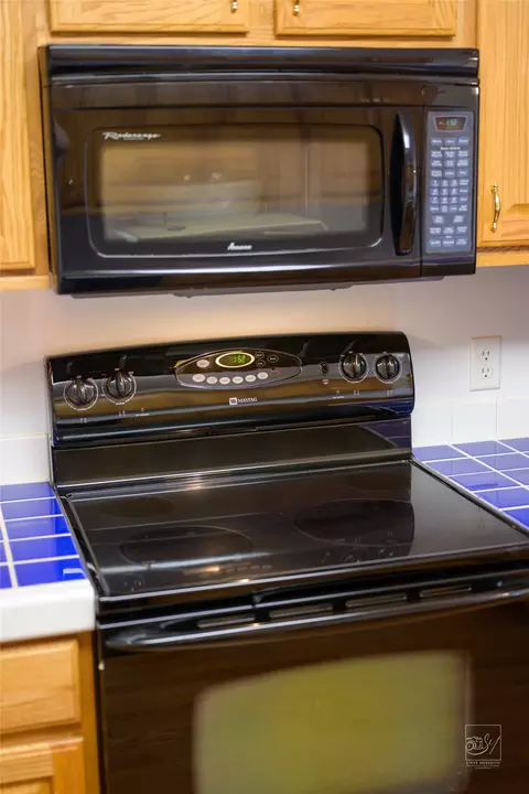 Kitchen - 151 Sand Piper Loop, Helena, MT 59602 photo 5 of 8