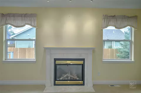 Living - 151 Sand Piper Loop, Helena, MT 59602 photo 5 of 8