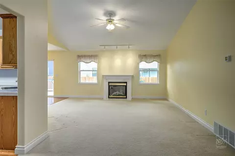 Living - 151 Sand Piper Loop, Helena, MT 59602 photo 7 of 8
