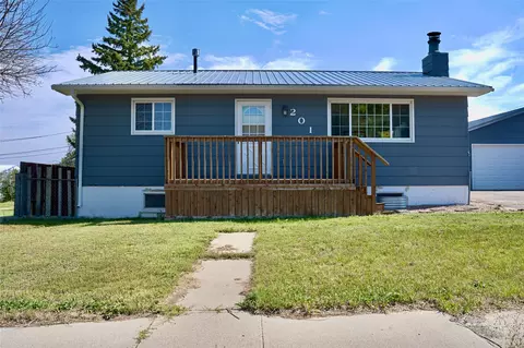 201 5th Ave NE, Cut Bank, MT 59427