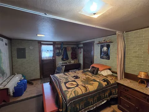 Bedroom - 9268 Beaver Willow Rd, Augusta, MT 59410 photo 4 of 5