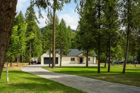 Exterior - 3 Craws Nest Loop, Thompson Falls, MT 59873 photo 2 of 12