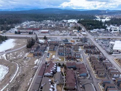 View/Area - 53 Hickory Loop #B, Whitefish, MT 59937 photo 4 of 7