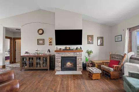 Living - 56 Wheatland Meadows Dr, Three Forks, MT 59752 photo 3 of 5