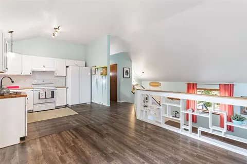 Kitchen - 130 Alpine Dr, Bigfork, MT 59911 photo 1 of 3