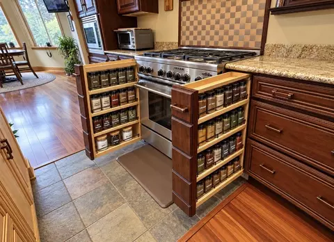 Kitchen - 84 Cherry Creek Bluff Rd, Libby, MT 59923 photo 3 of 9