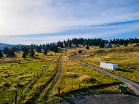 160 Brandy Ln, Kalispell, MT 59901 photo 3