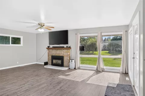 Living - 89 N Kearney Ave, Libby, MT 59923 photo 1 of 3