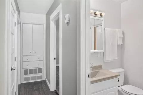 Entry Way - 89 N Kearney Ave, Libby, MT 59923 photo 2 of 2