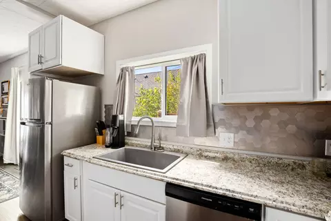 Kitchen - 117 Front St, Cascade, MT 59421 photo 3 of 5