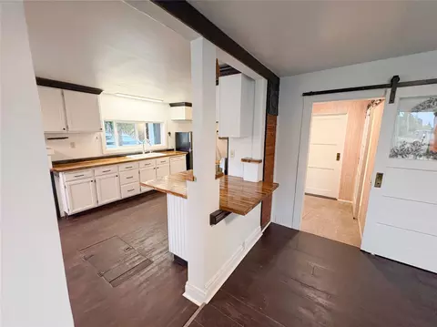 Entry Way - 781 E 5th St, Libby, MT 59923 photo 1 of 2