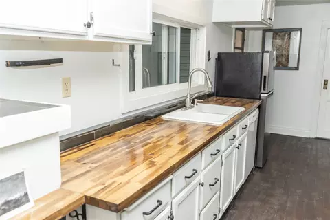 Kitchen - 781 E 5th St, Libby, MT 59923 photo 1 of 5