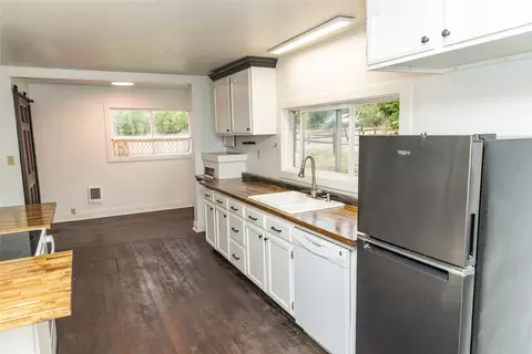 Kitchen - 781 E 5th St, Libby, MT 59923 photo 5 of 5