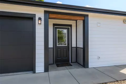 Exterior - 207 S 3rd St, Hamilton, MT 59840 photo 11 of 13