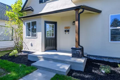 Exterior - 207 S 3rd St, Hamilton, MT 59840 photo 4 of 13