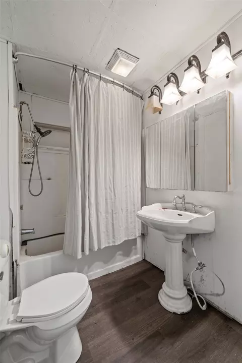 Bath - 126 Center St, Harrison, MT 59735 photo 1 of 5