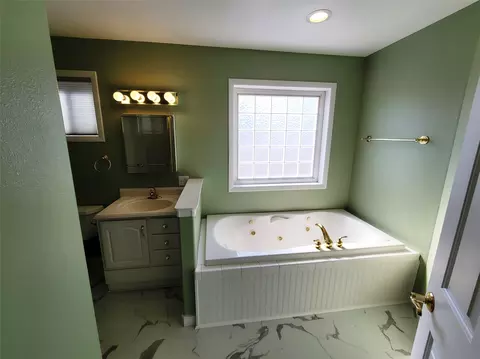 Bath - 320 Buttercup Loop, Kalispell, MT 59901 photo 3 of 5