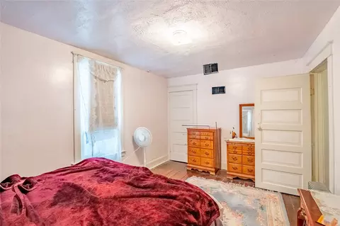 Bedroom - 418 Idaho Ave, Libby, MT 59923 photo 6 of 7