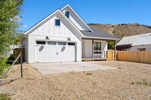 Exterior - 114 E Broad St, Drummond, MT 59832 photo 7 of 7