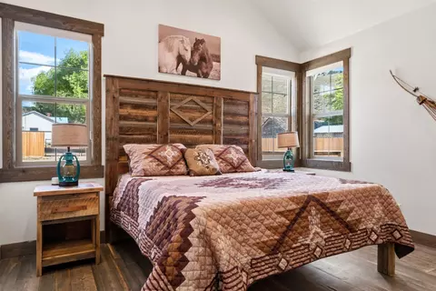 Bedroom - 114 E Broad St, Drummond, MT 59832 photo 5 of 7