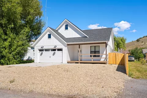 Exterior - 114 E Broad St, Drummond, MT 59832 photo 6 of 7