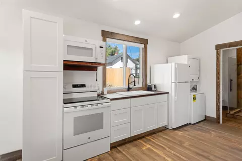 Kitchen - 114 E Broad St, Drummond, MT 59832 photo 3 of 3