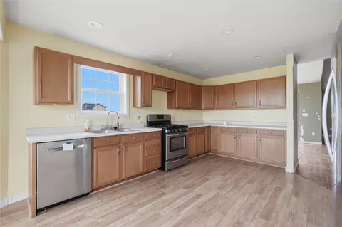 Kitchen - 59 Starview Dr, Three Forks, MT 59752 photo 2 of 2