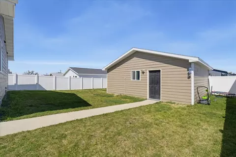 Exterior - 2017 22nd Ave S, Great Falls, MT 59405 photo 7 of 7
