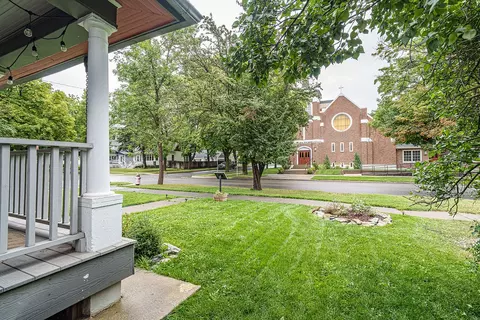Exterior - 604 3rd Ave E, Kalispell, MT 59901 photo 11 of 17