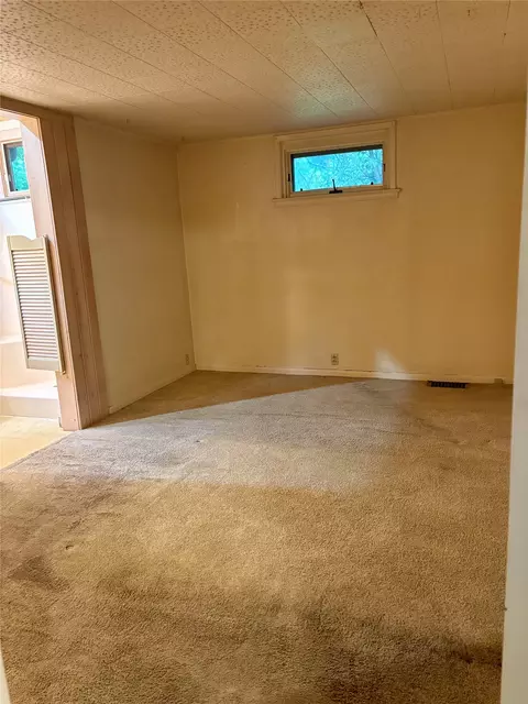 Bedroom - 320 5th Ave E, Kalispell, MT 59901 photo 1 of 2