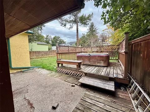 Exterior - 320 5th Ave E, Kalispell, MT 59901 photo 6 of 12