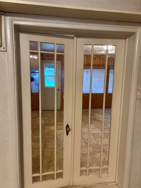 Entry Way - 320 5th Ave E, Kalispell, MT 59901 photo 1 of 5