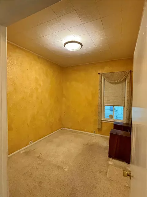Bedroom - 320 5th Ave E, Kalispell, MT 59901 photo 2 of 2