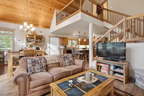 Living - 199 Glen View Dr, Eureka, MT 59917 photo 4 of 6