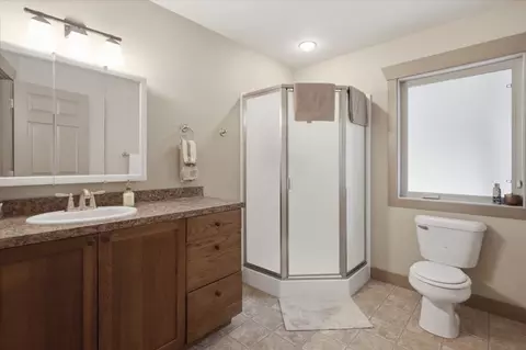 Bath - 199 Glen View Dr, Eureka, MT 59917 photo 1 of 3