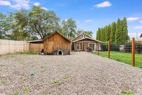 Exterior - 1209 8th St E, Polson, MT 59860 photo 11 of 12
