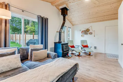 Living - 1209 8th St E, Polson, MT 59860 photo 5 of 5