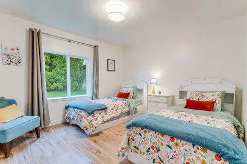 Bedroom - 1209 8th St E, Polson, MT 59860 photo 5 of 14