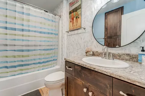 Bath - 1209 8th St E, Polson, MT 59860 photo 1 of 2