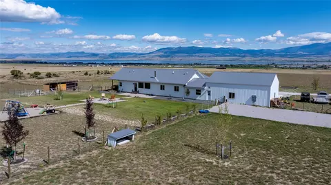 Exterior - 8 Wall St, Townsend, MT 59644 photo 2 of 19