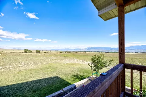 Exterior - 8 Wall St, Townsend, MT 59644 photo 8 of 19