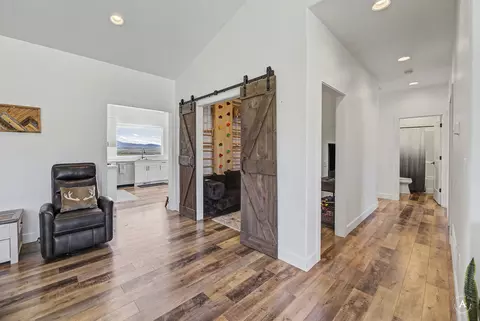Entry Way - 8 Wall St, Townsend, MT 59644 photo 1 of 5