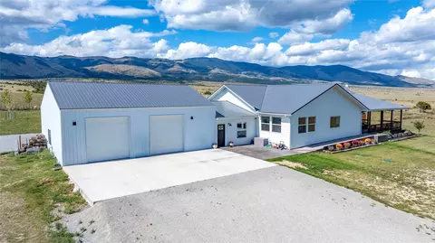 Exterior - 8 Wall St, Townsend, MT 59644 photo 17 of 19
