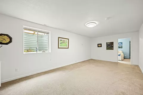 Bedroom - 167 E Nicklaus Ave, Kalispell, MT 59901 photo 2 of 5