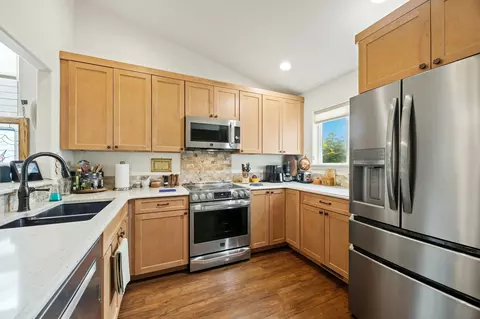 Kitchen - 167 E Nicklaus Ave, Kalispell, MT 59901 photo 2 of 3