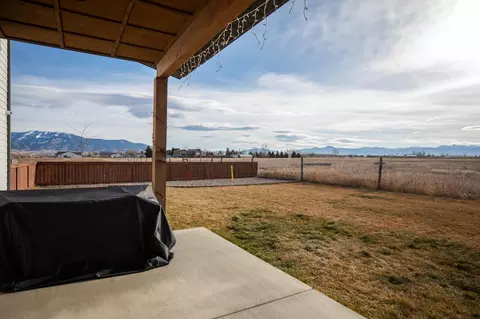 Exterior - 610 Spaniel Ln, Belgrade, MT 59714 photo 3 of 13