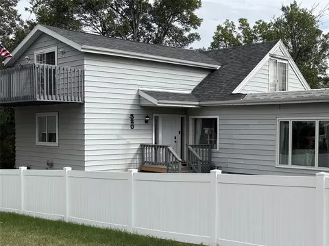 320 9th Ave SW, Great Falls, MT 59404