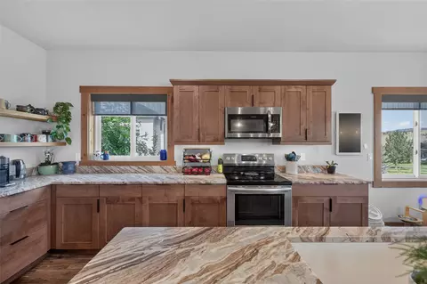 Kitchen - 5487 Thimbleberry Loop, Helena, MT 59602 photo 3 of 7